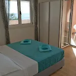 Direkt Am Meer-apartments Puntaplanka Apartmán *