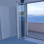 Direkt Am Meer-apartments Puntaplanka 로고즈니차