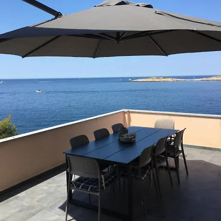 Apartman Direkt Am Meer-apartments Puntaplanka Rogoznica