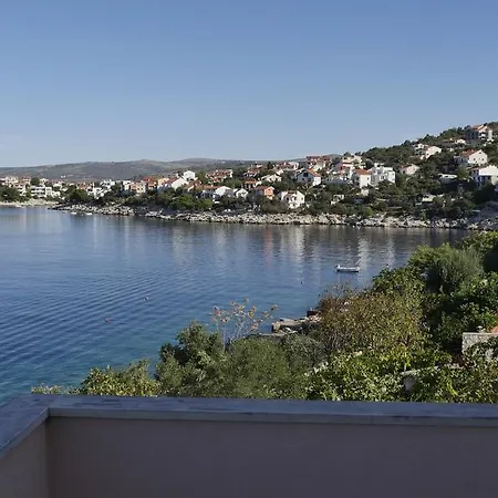 Direkt Am Meer-apartments Puntaplanka * Rogoznica (Sibenik-Knin)