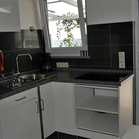 Direkt Am Meer-apartments Puntaplanka *