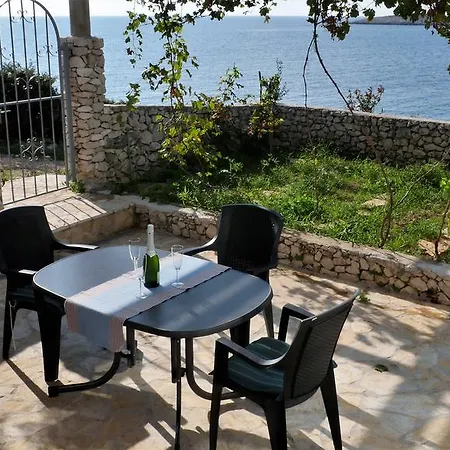 Direkt Am Meer-apartments Puntaplanka Appartement *