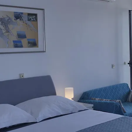 Direkt Am Meer-apartments Puntaplanka