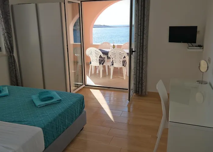 Direkt Am Meer-Apartments Puntaplanka Daire *