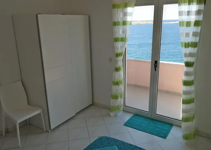 Direkt Am Meer-Apartments Puntaplanka